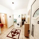 Apartman Pavaci *